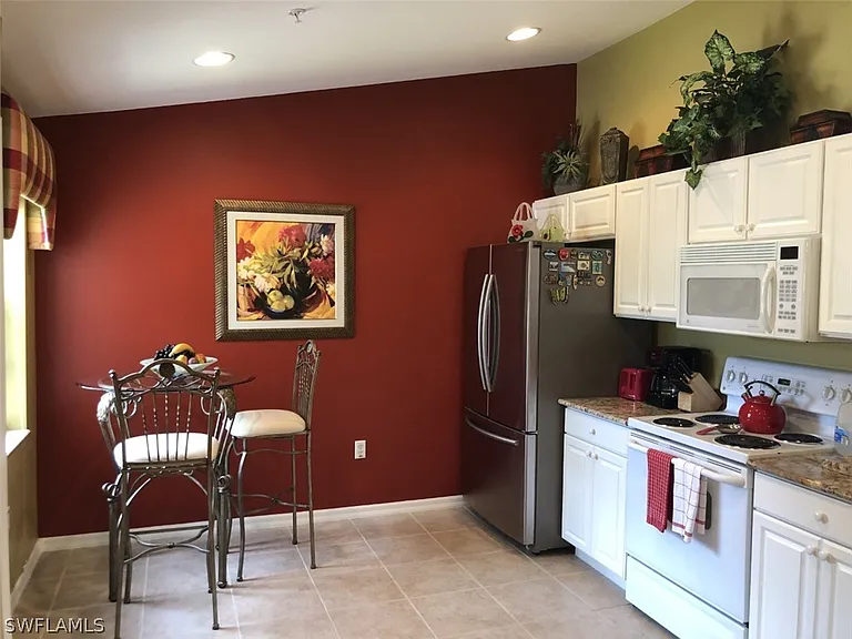 1380 Tiffany Ln #2204 — Photo 7