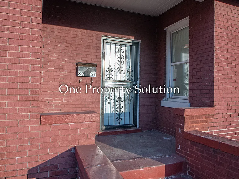 3957 Maryland St — Photo 4