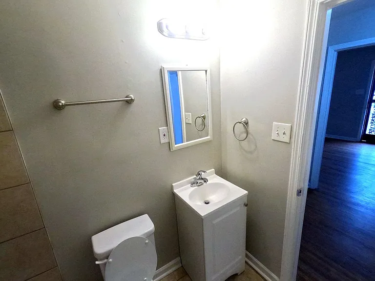 4898 Dianne Dr — Photo 19