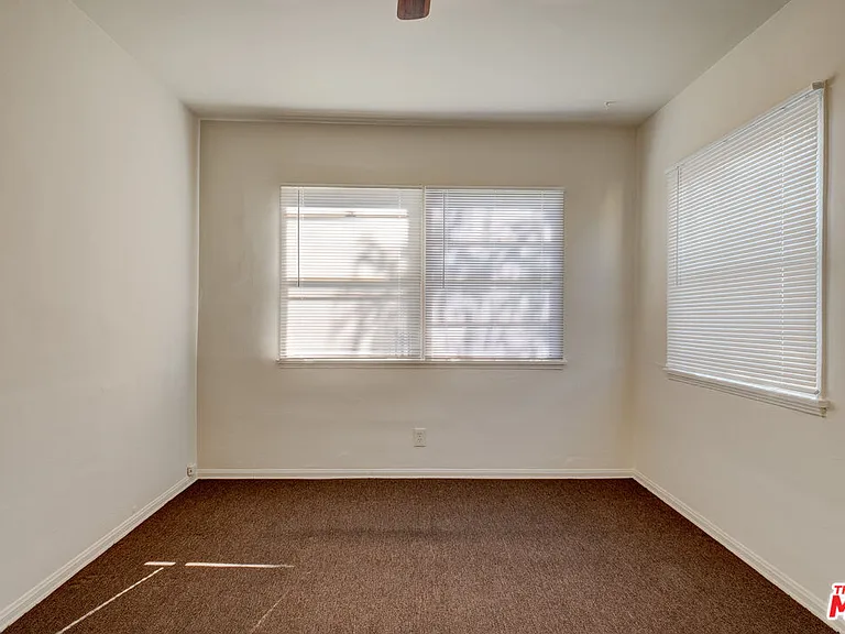 11508 Simms Ave — Photo 12