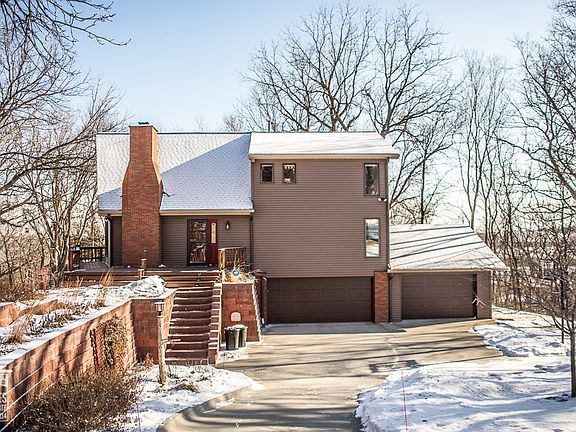 3rd image of 51895 Burr Oak Cir