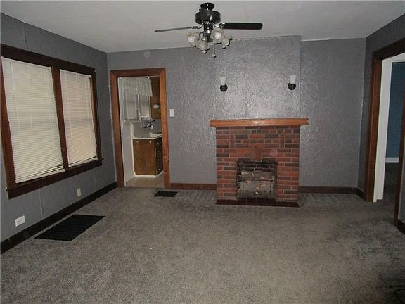 5th image of 601 Clark Ave