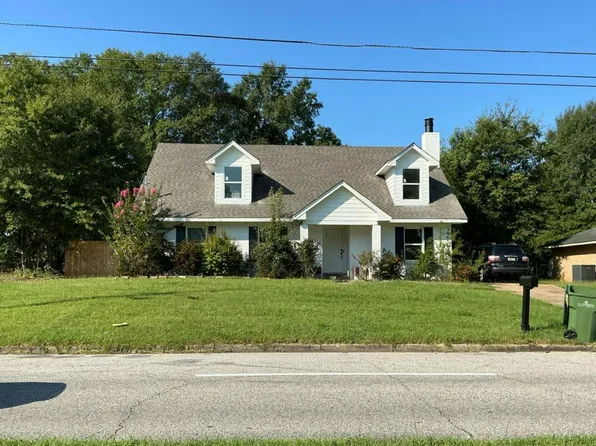 541 Dunbarton Rd, Montgomery, AL 36117