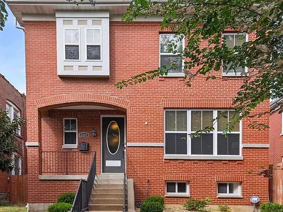 2nd image of 3843 Russell Blvd