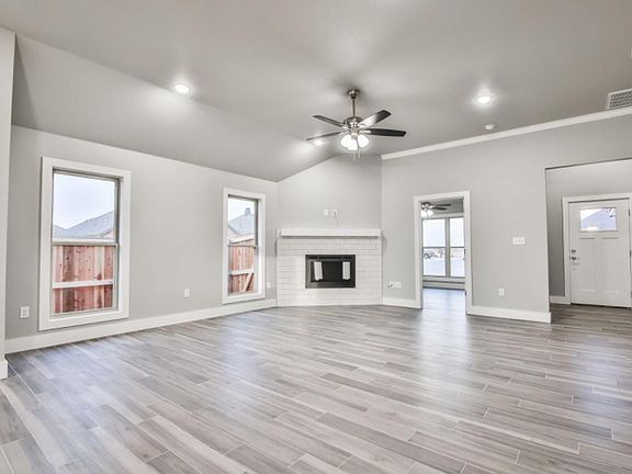 5th image of 139 Calvin Dr