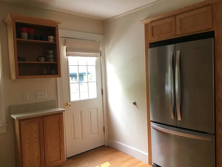 149 Castle Hill Ave — Photo 4