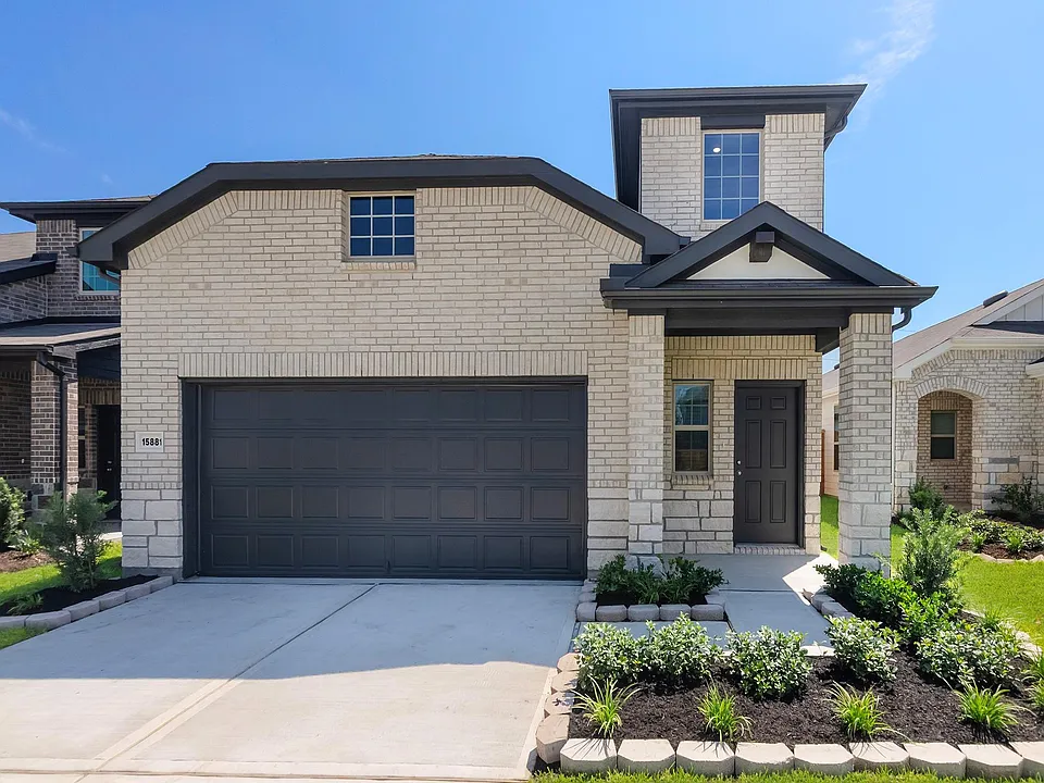 15881 Blass Valley Dr