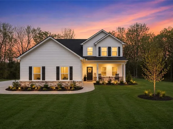 171 Strickland Loop, Forsyth, GA 31029