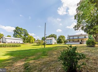 1658 Center Church Rd, East Earl, PA 17519
