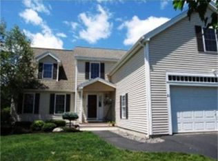 21 Hollyhock Ave, Nashua, NH 03062