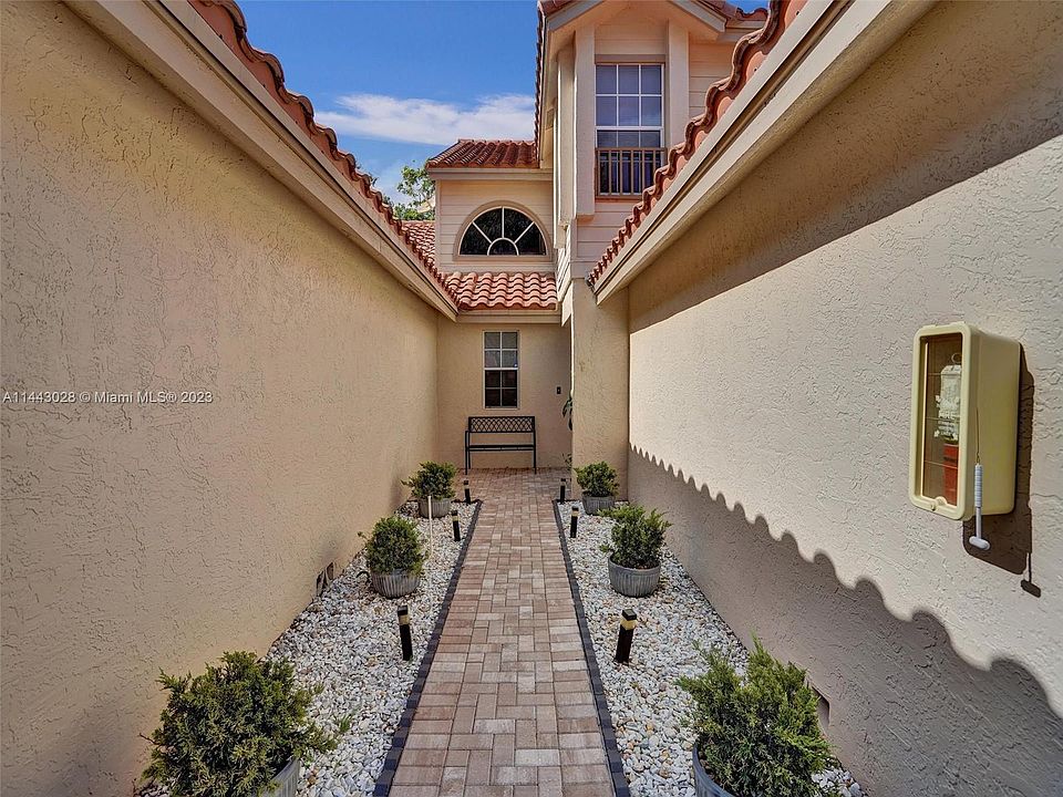 Cypress Glen Townhomes 10851 Cypress Glen Dr Pompano Beach FL Zillow