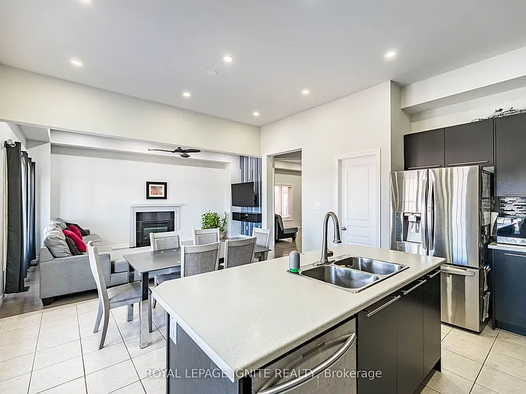 18 Monkton Cir — Photo 21