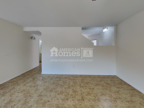 4th image of 7960 S Nautilus Dr