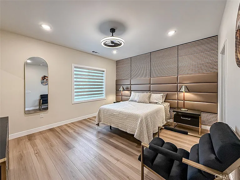 2860 Via Descanso — Photo 10