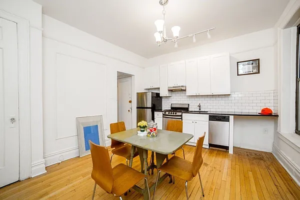 Rented by Jonathan Wachtel, LREB | media 8