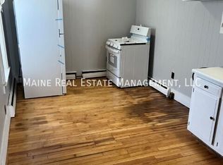 23 Newport Rd APT 5, Corinna, ME 04928