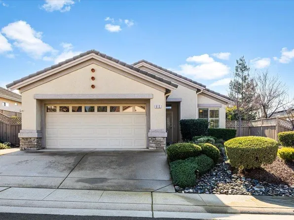 915 Magnolia Ln, Lincoln, CA 95648