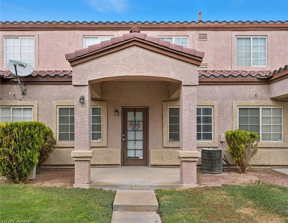 1st image of 2621 Adelante Ave Unit 104