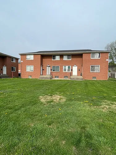 821 Manning Ave Photo 1