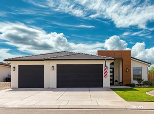 3114 E Fuchsia Dr, Saint George, UT 84790
