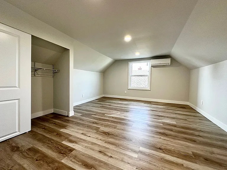 9746 Phinney Ave N #1 — Photo 13