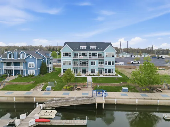 6019 S Dune Harbor Dr #H, Portage, IN 46368