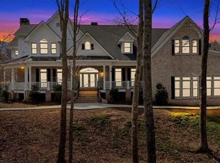 13095 Reinhardt College Pkwy, Waleska, GA 30183