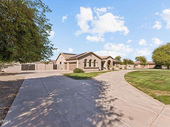 4th image of 14554 W DESERT COVE Road