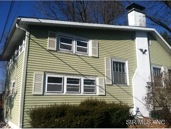 801 Olive St photo 1