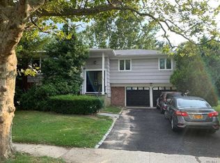 759 Caldwell Ave, Valley Stream, NY 11581