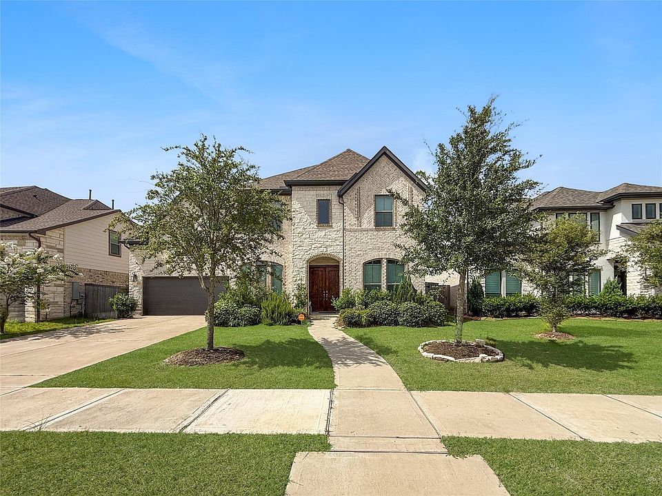 1st image of 26311 Aurora Valley Way