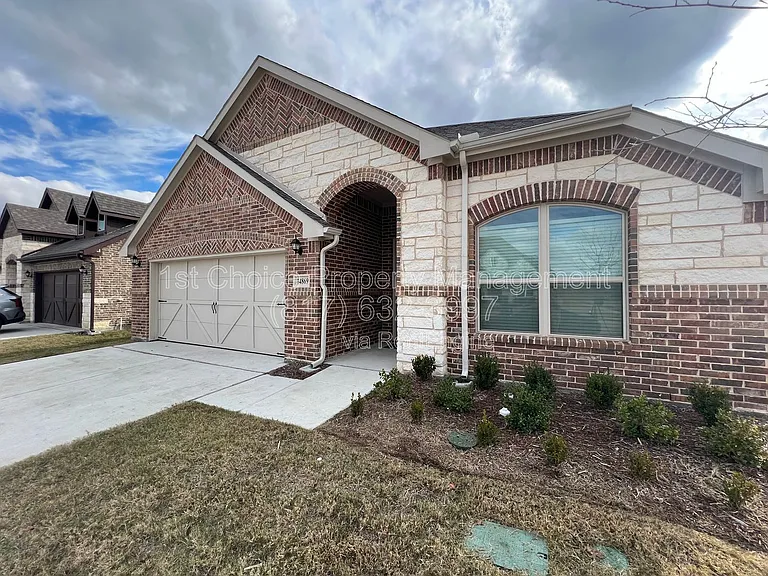 14869 Nightmist Rd — Photo 3