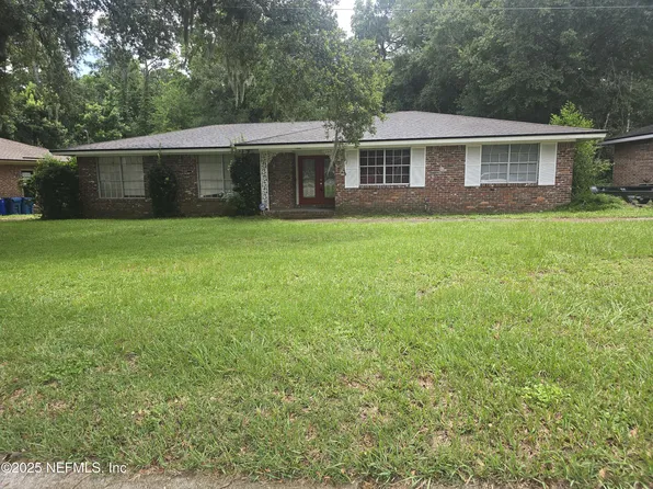 1006 PARKRIDGE Circle W, Jacksonville, FL 32211