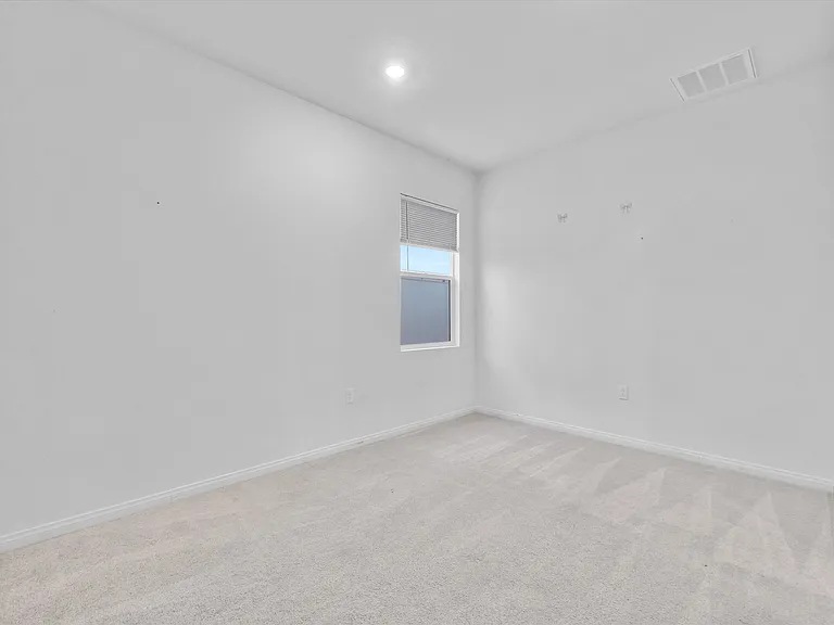 4688 Florence Dr — Photo 9