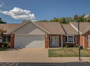 4 Villa Ct, Waterloo, IL 62298