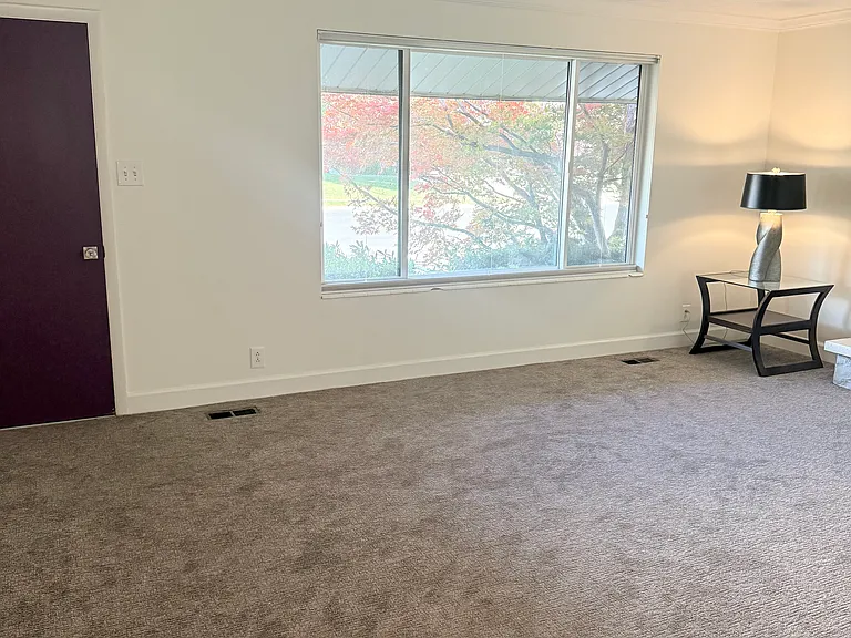 1692 S 550 W — Photo 8
