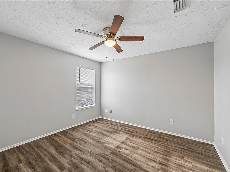 21211 Grand Linden Ct — Photo 7