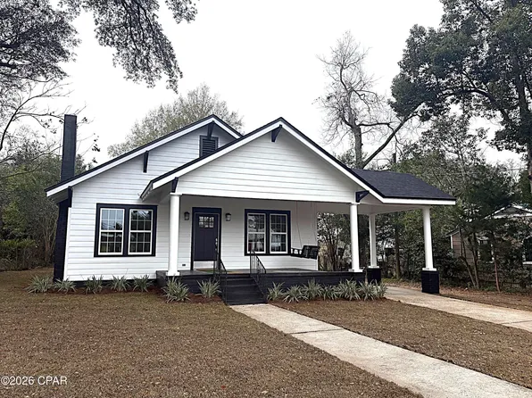 2995 Russ St, Marianna, FL 32446