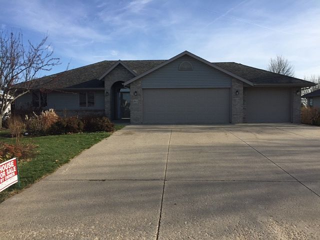 814 Hyland Dr.