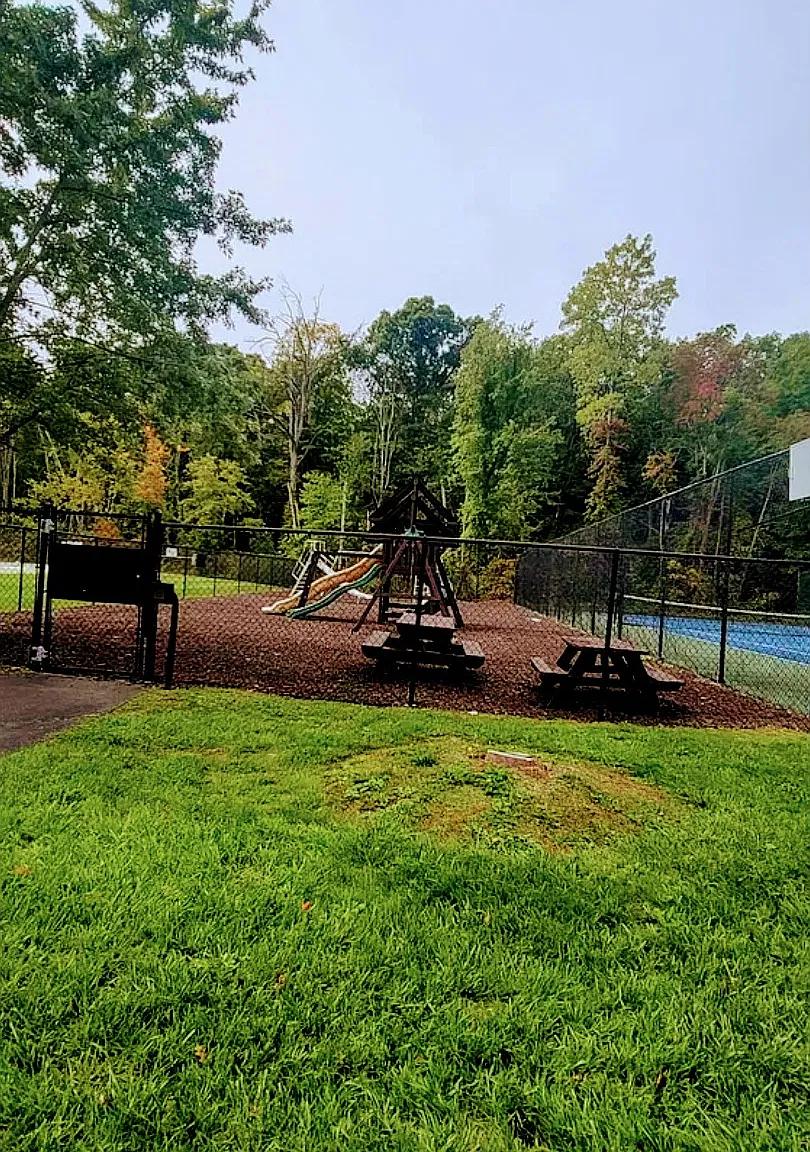 1 bed, 900 sqft, $1,950 — Photo 2