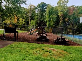 11 Carnaby St #11B, Wappingers Falls, NY 12590