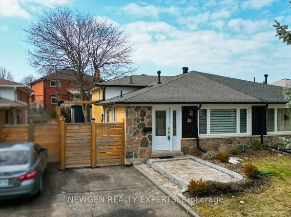 45 Grange Dr, Brampton, ON L6X 2H1