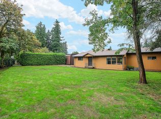 6615 McEwan Rd, Lake Oswego, OR 97035
