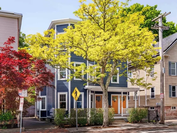 89 Kinnaird St #2, Cambridge, MA 02139