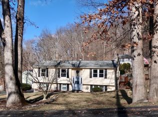 48 New York Ave, Wantage, NJ 07461