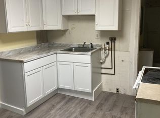 434 Crescent St #4, Athol, MA 01331