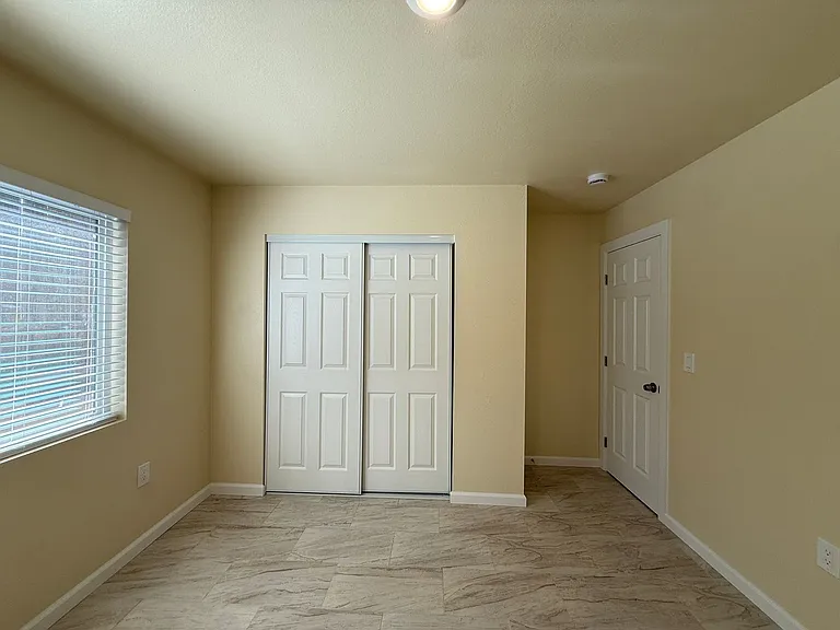 1215 Mira Flores Dr — Photo 17