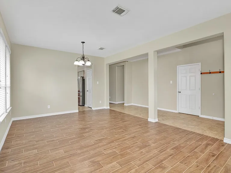 2002 Monarch Hollow Ln — Photo 8