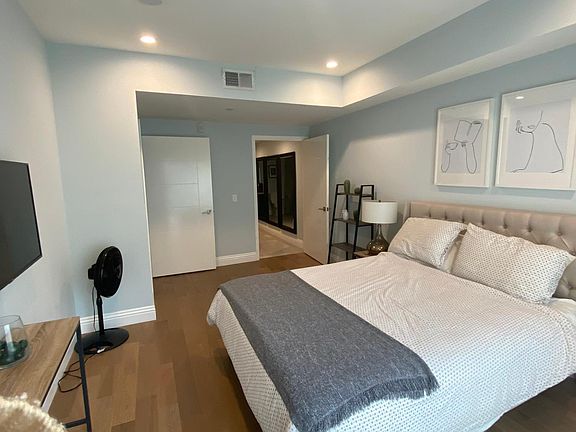 3rd image of 2939 W Leeward Ave #420