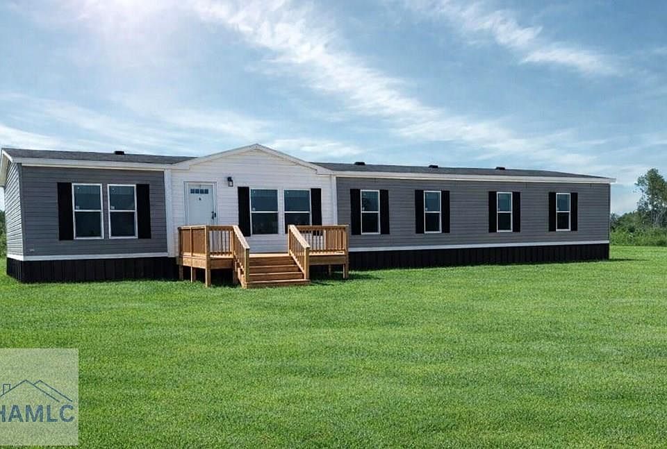 1st image of 10 Fire Tower Rd SE